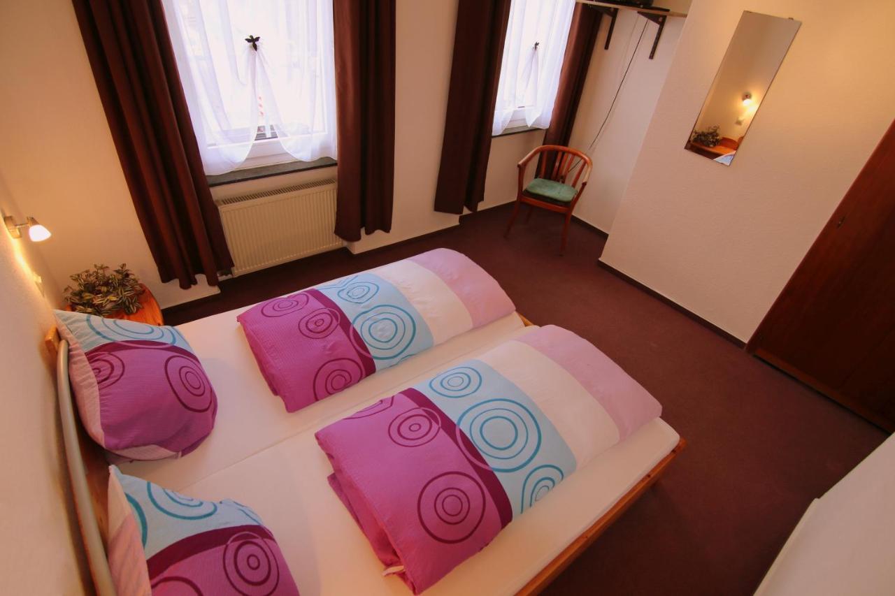 Pension Chapeau-Claque Cochem Quarto foto