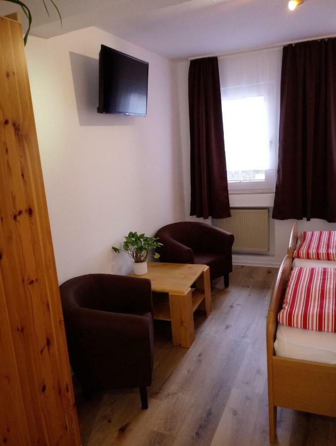 Pension Chapeau-Claque Cochem Exterior foto